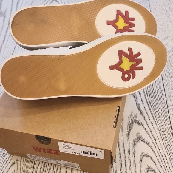 Wizz  W6YZ Sneakers Bianco Nero size 38 - Picture 10 of 13